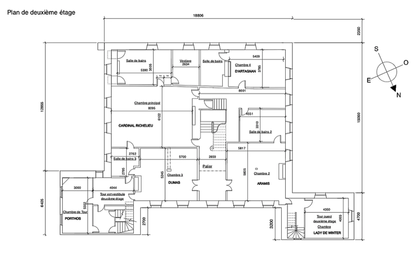 chateau's floor plan